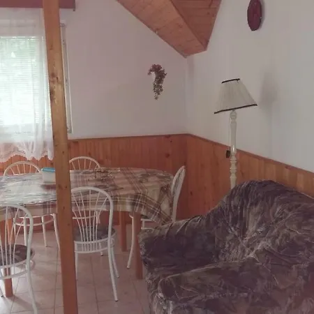 Διαμέρισμα Haus Willi *