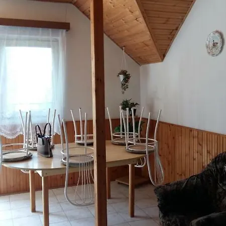 Διαμέρισμα Haus Willi Balatongyörök