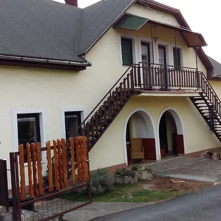 Haus Willi Apartment *