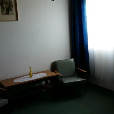 Haus Willi Διαμέρισμα *