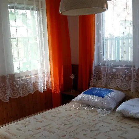 Haus Willi Διαμέρισμα Balatongyörök